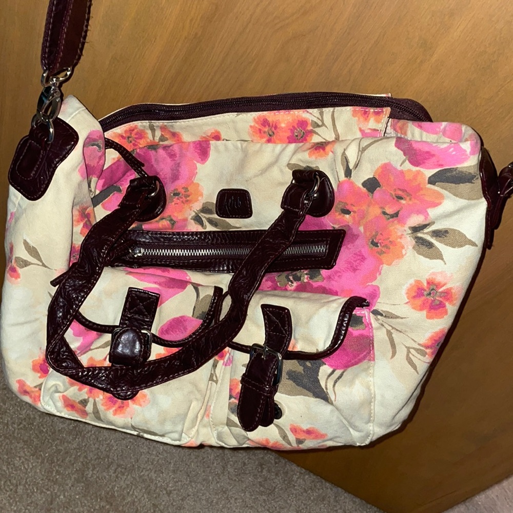 Cute Aeropostale bag